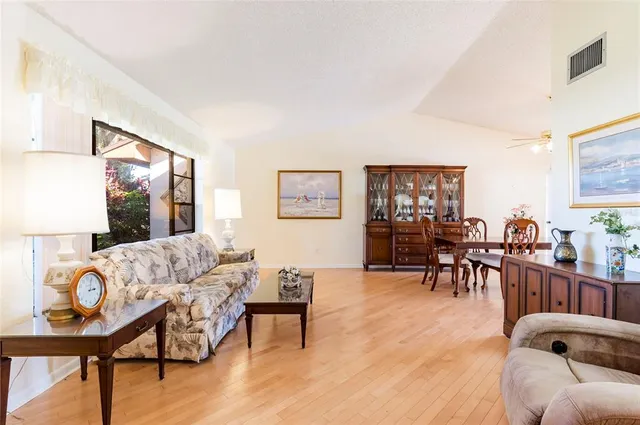 $675,000 | 1589 Ridge Top Way, Clearwater, FL 33765