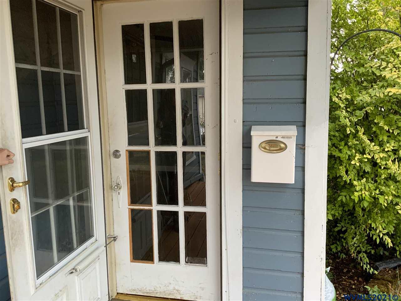 1089 Southwest Church Street Dallas, OR 97338 - Photo 6 of 35 Gallery Image 6