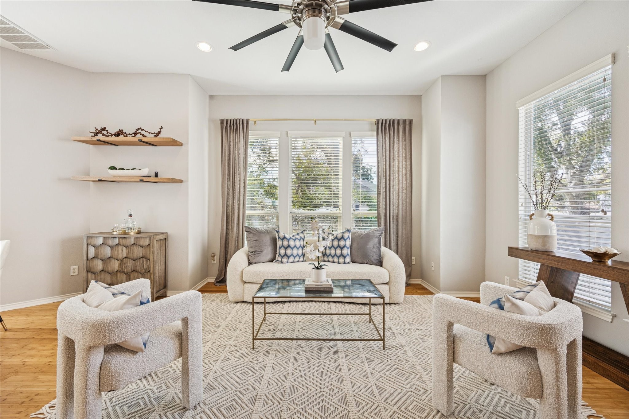 2607 Link Road Houston, TX 77009 - Photo 13 of 21