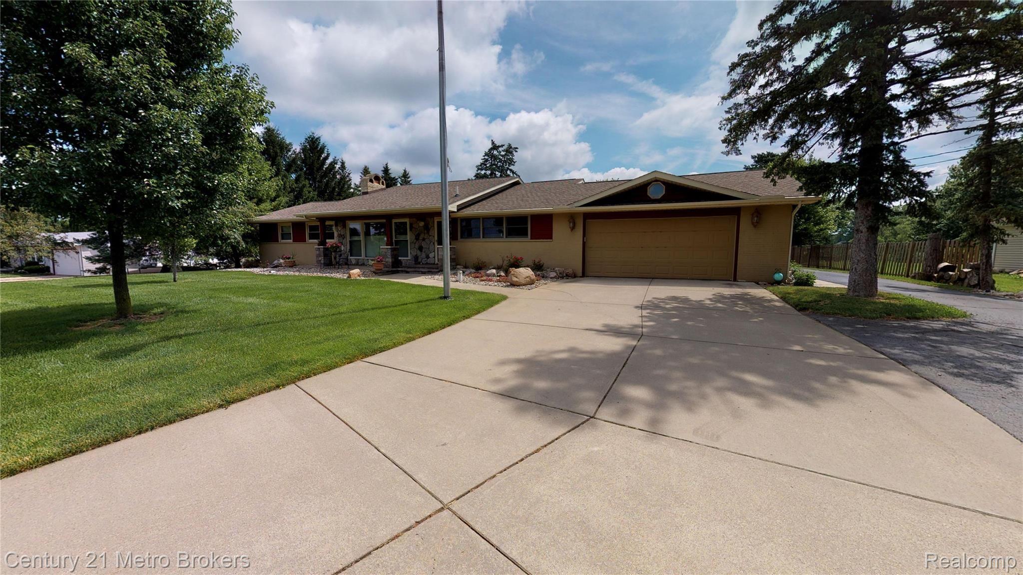 3167 Atlas Road Davison, MI 48423 - Photo 35 of 36 3167-Atlas-Rd-07052019_113117.jpg