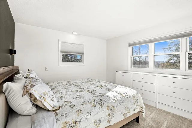 $600,000 | 5113 Eagle Lake Road, Duluth, MN 55803