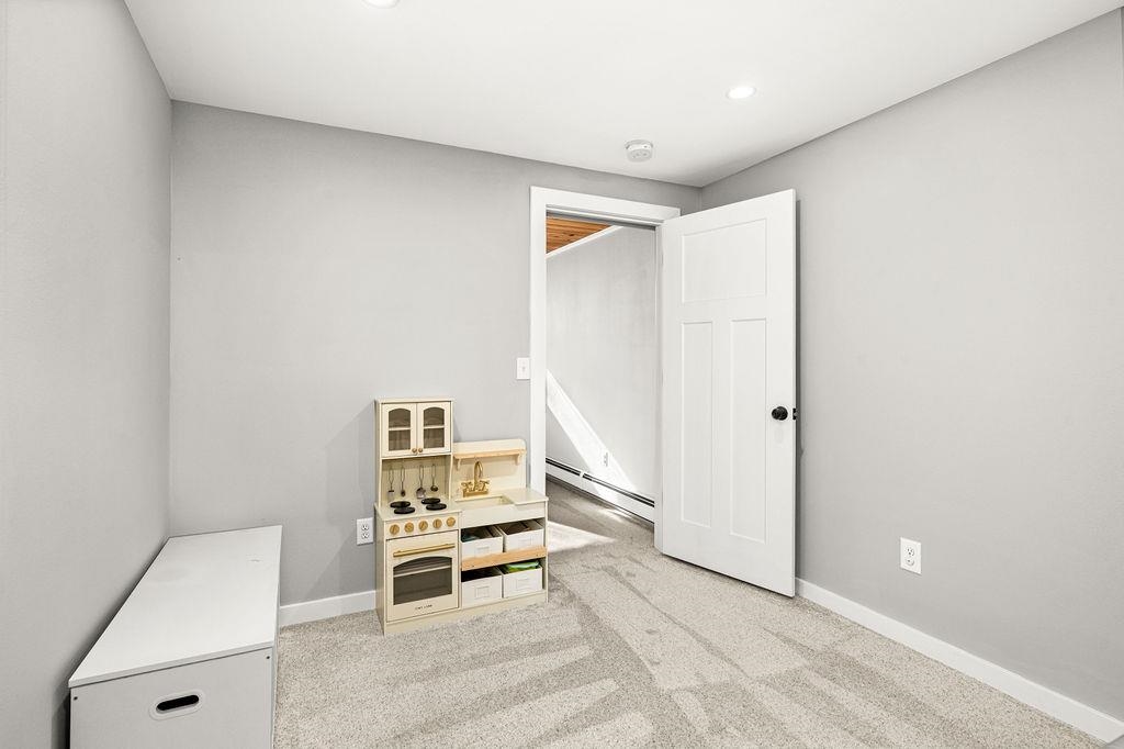5113 Eagle Lake Road Duluth, MN 55803 - Photo 26 of 44 basement bedroom