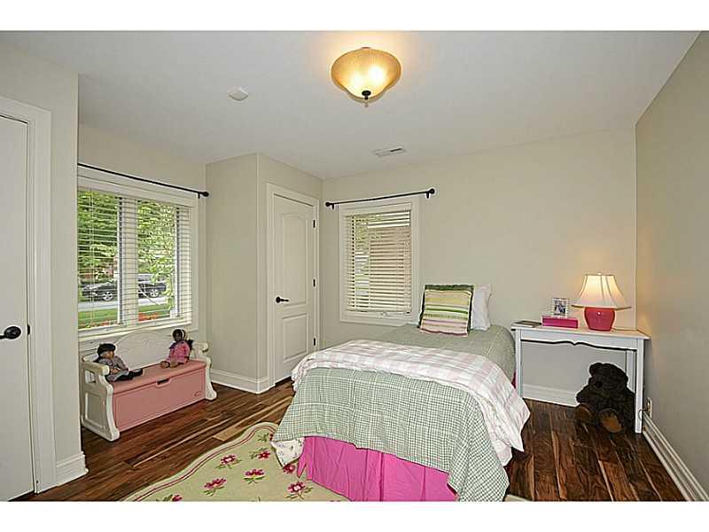 7025 Warwick Road Indianapolis, IN 46220 - Photo 18 of 24 Gallery Image 18