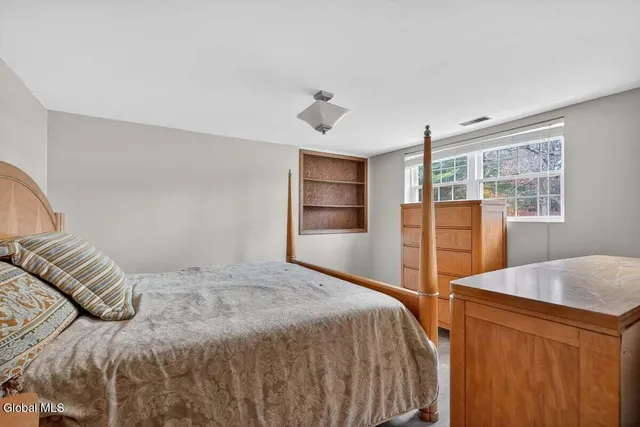 $449,000 | 11 Worden Drive, Saratoga Springs, NY 12866