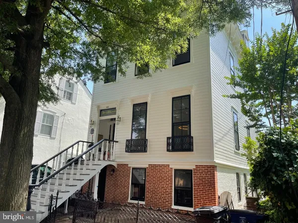$2,450 | 191 Prince George Street, Unit C, Annapolis, MD 21401