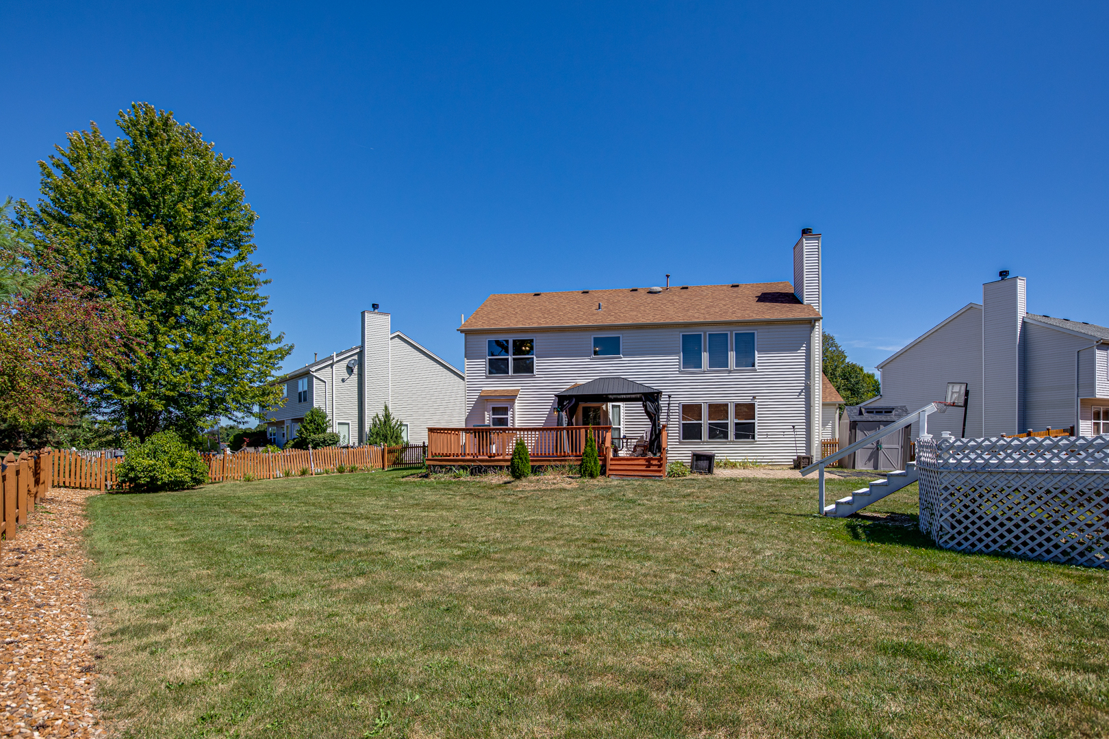 1897 Shore Line Court Romeoville, IL 60446 - Photo 3 of 23 Gallery Image 3