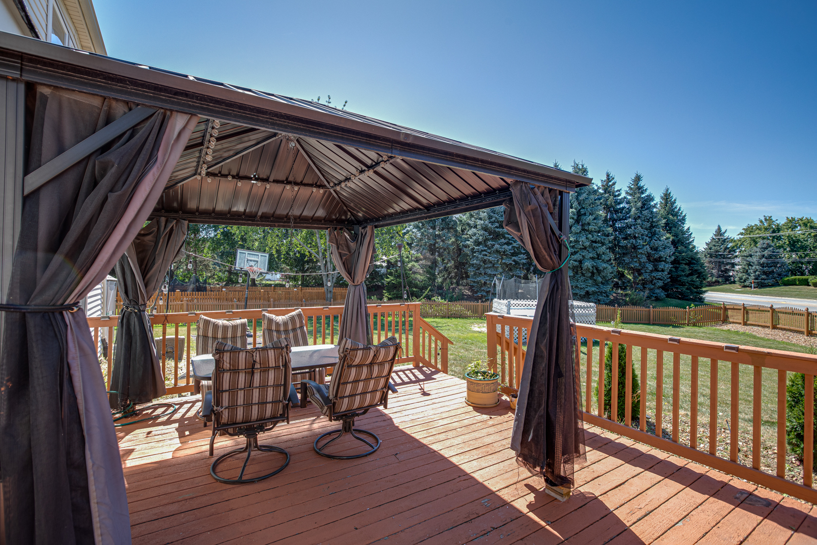 1897 Shore Line Court Romeoville, IL 60446 - Photo 4 of 23 Gallery Image 4