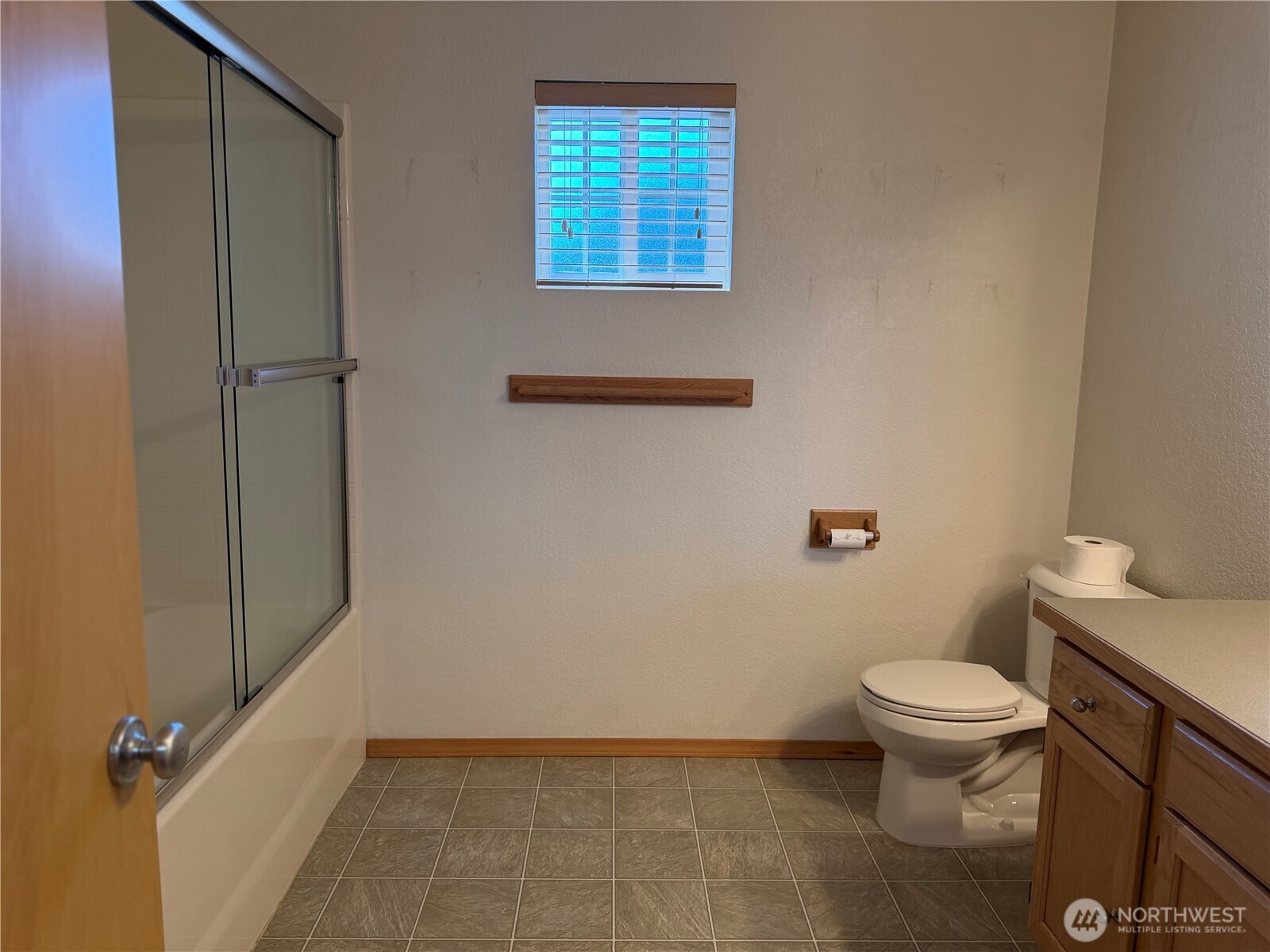 4212 Galena Street Southeast Lacey, WA 98503 - Photo 9 of 13 Gallery Image 9