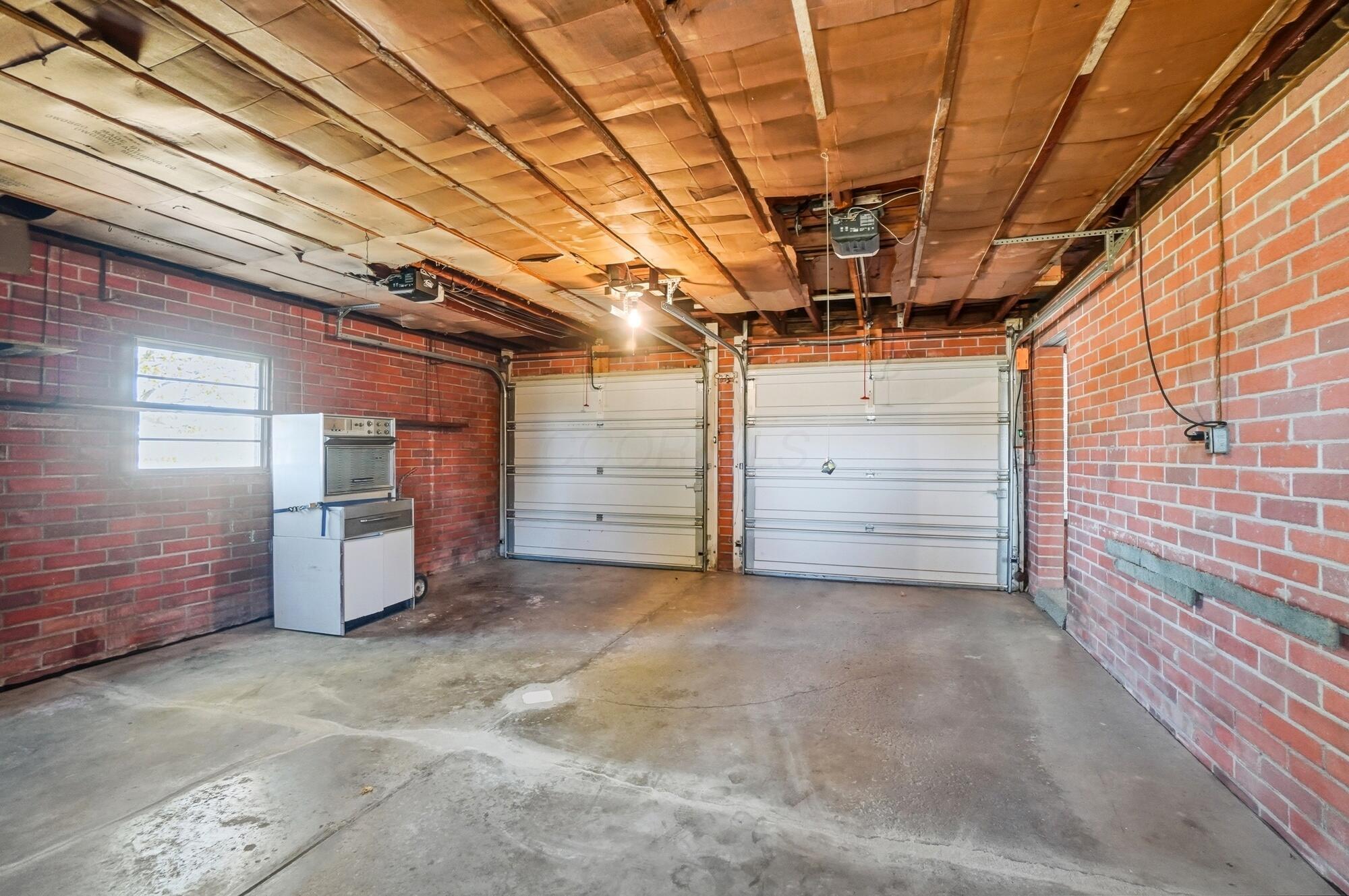 6585 Ottawa Road Lima, OH 45807 - Photo 42 of 50 Garage interior