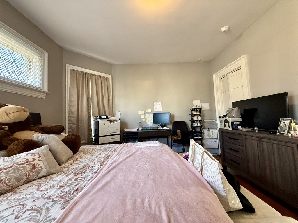 209 Cottage Street, Unit 1 Pawtucket, RI 02860 - Photo 22 of 30