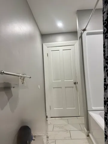 $1,800 | 209 Cottage Street, Unit 1, Pawtucket, RI 02860