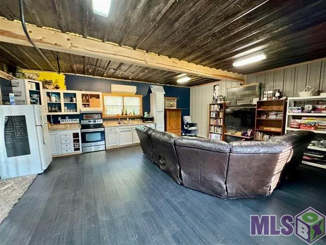 $160,000 | 777 A La Highway, Morgan City, LA 70380