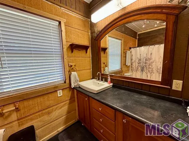 $160,000 | 777 A La Highway, Morgan City, LA 70380