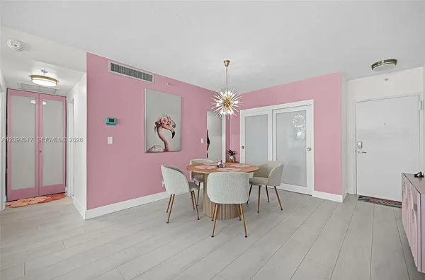 $3,300 | 3001 South Ocean Drive, Unit 403, Hollywood, FL 33019