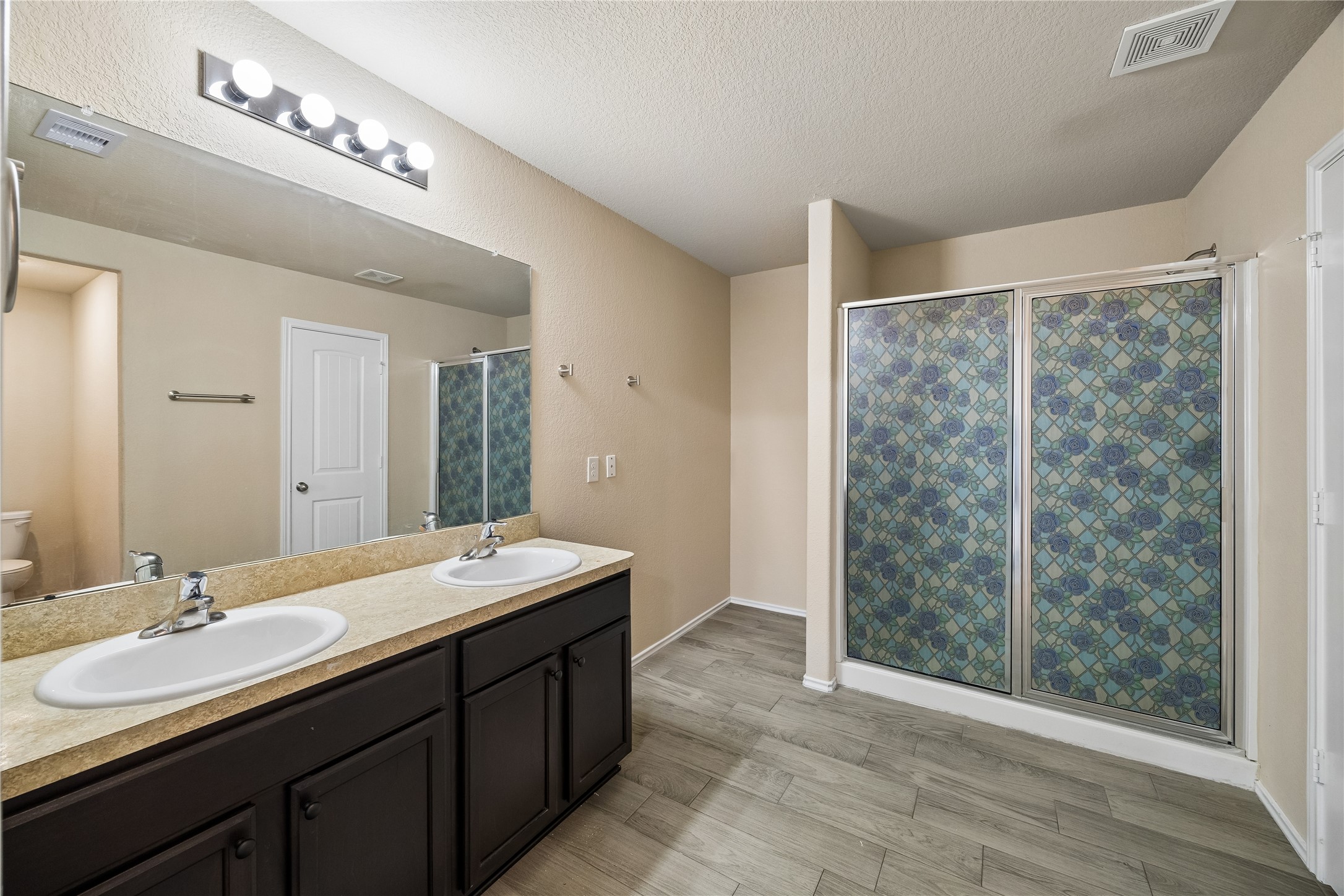 16522 Silla Ridge Court Houston, TX 77049 - Photo 13 of 16