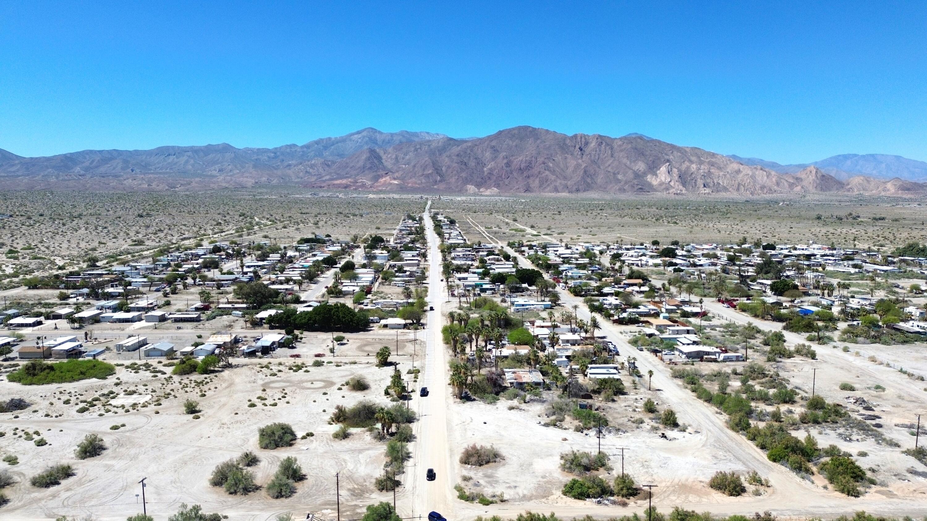 272 Brawley Avenue Thermal, CA 92274 - Photo 13 of 17