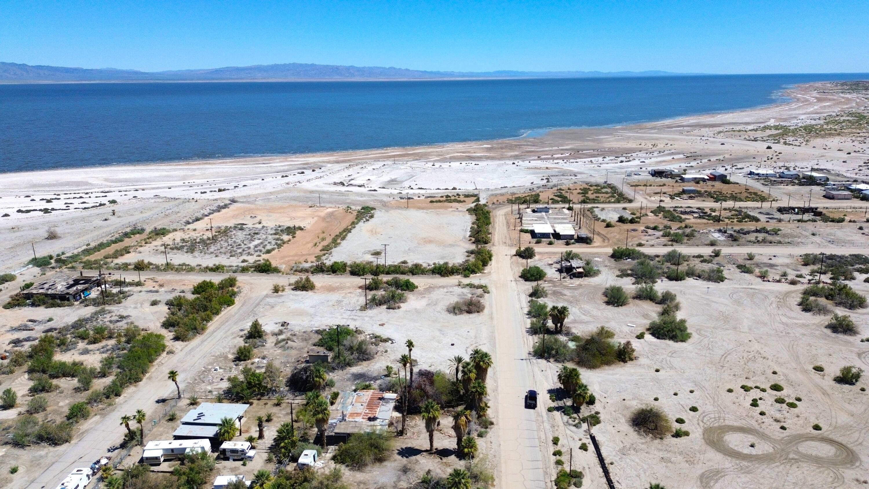 272 Brawley Avenue Thermal, CA 92274 - Photo 8 of 17