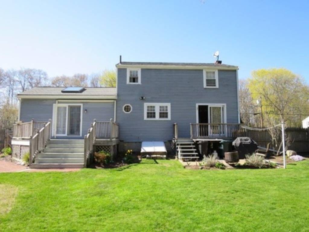82 Brantwood Road Norwell, MA 02061 - Photo 3 of 12 Gallery Image 3