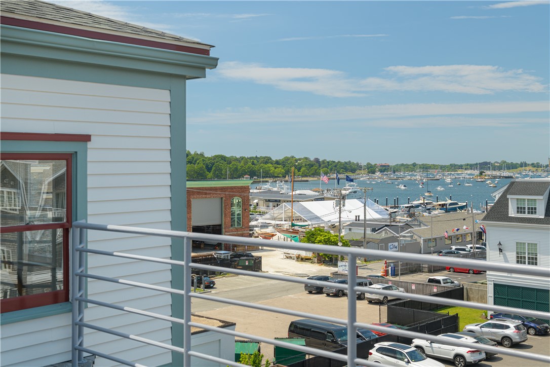 433 Thames Street, Unit E Newport, RI 02840 - Photo 26 of 49