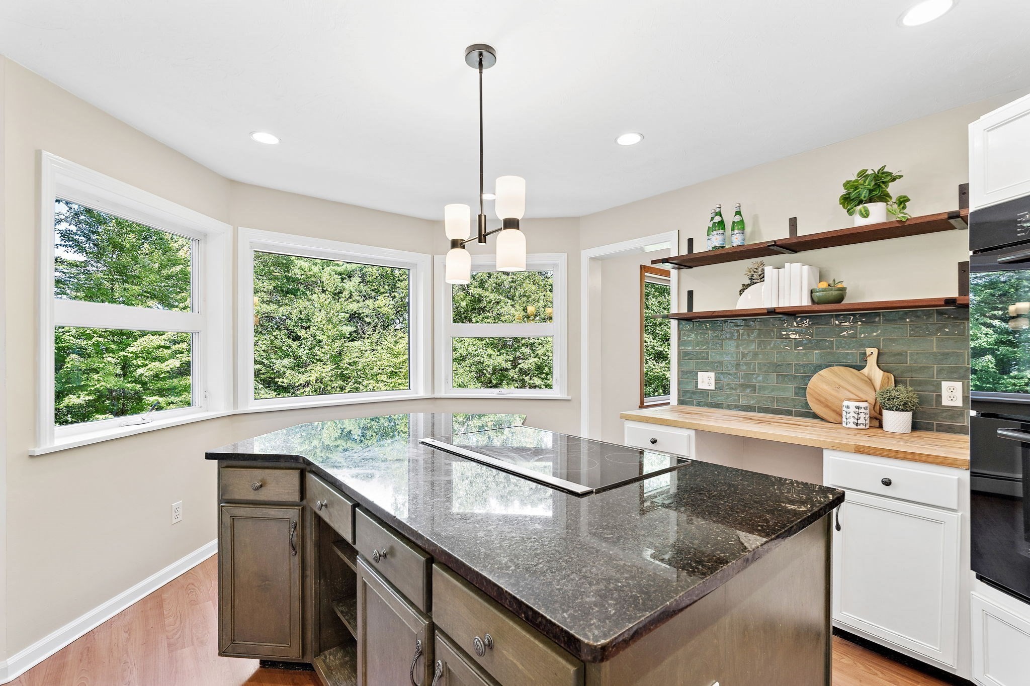 170 Old Bolton Road Stow, MA 01775 - Photo 9 of 31 Gallery Image 9