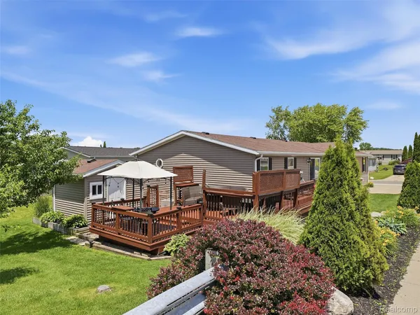 $99,900 | 9695 Bloomsbury Circle, Northville, MI 48167