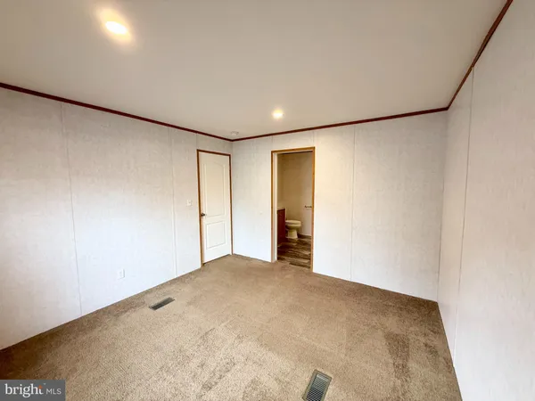 $100,000 | 35596 Woods Avenue, Laurel, DE 19956