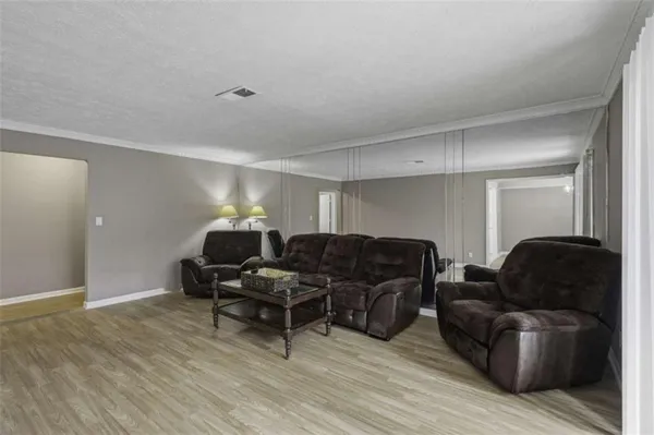 $2,000 | 2388 Lawrenceville Highway, Unit D, Decatur, GA 30033
