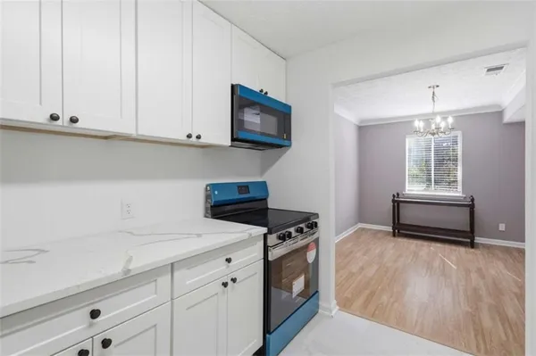 $2,000 | 2388 Lawrenceville Highway, Unit D, Decatur, GA 30033