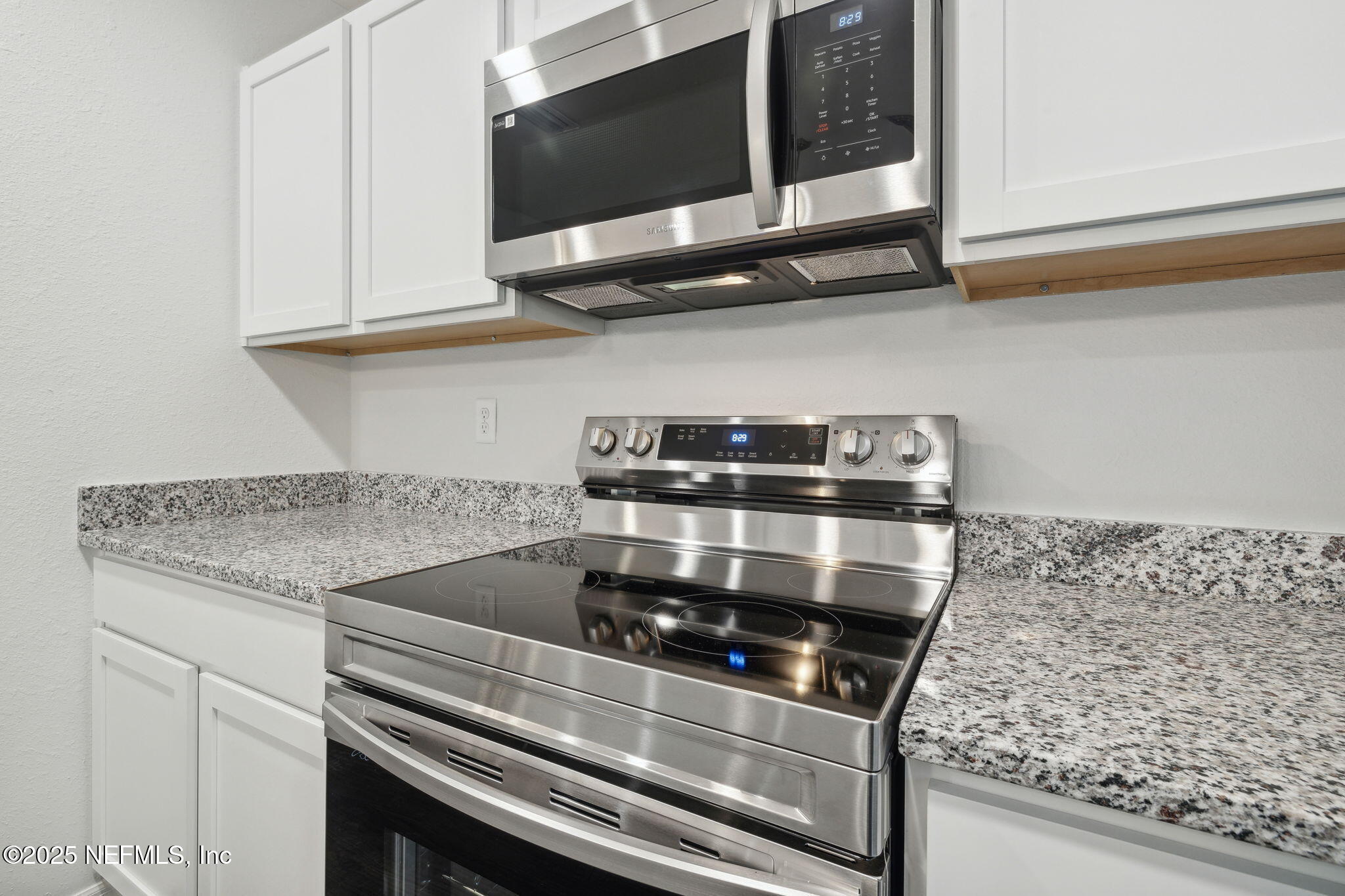8552 Metto Road Jacksonville, FL 32244 - Photo 7 of 28 Stainless Steel Appliances