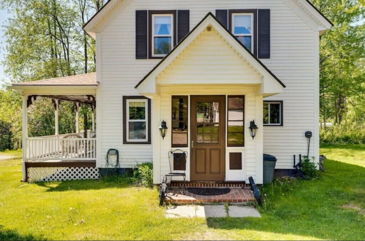 1495 Main Street Pittsburg, NH 03592 - Photo 4 of 60