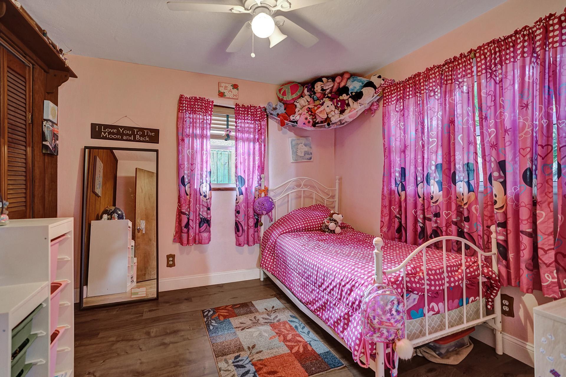 5737 Freedom Street Hollywood, FL 33021 - Photo 30 of 64 DSC04578