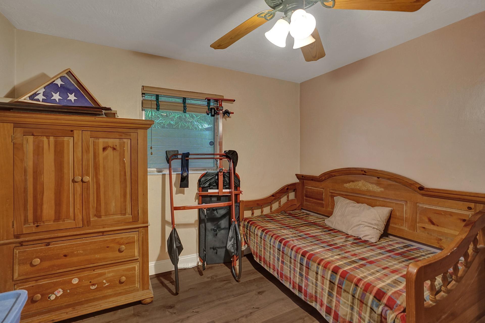 5737 Freedom Street Hollywood, FL 33021 - Photo 34 of 64 DSC04590