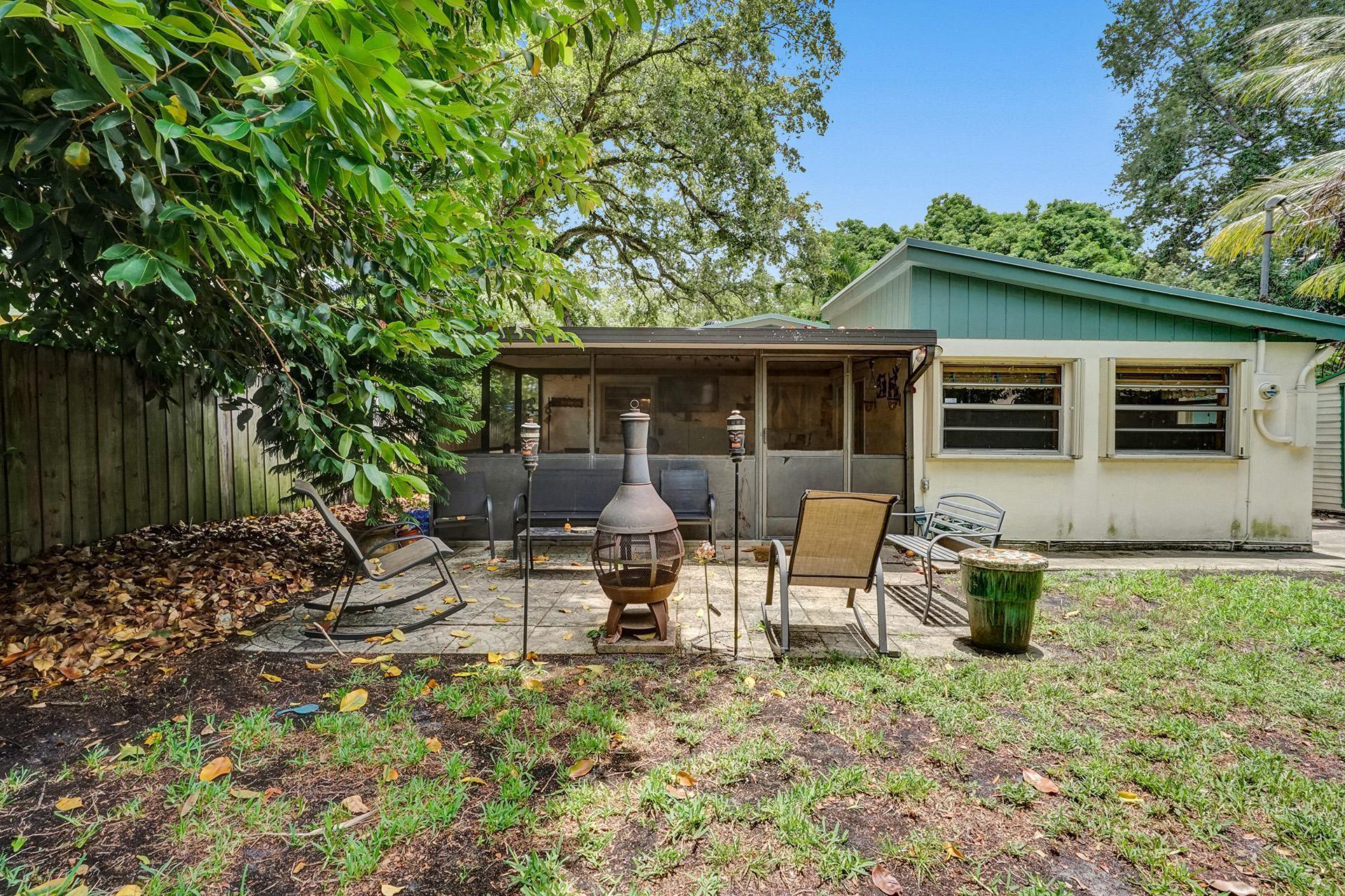 5737 Freedom Street Hollywood, FL 33021 - Photo 46 of 64 DSC04659