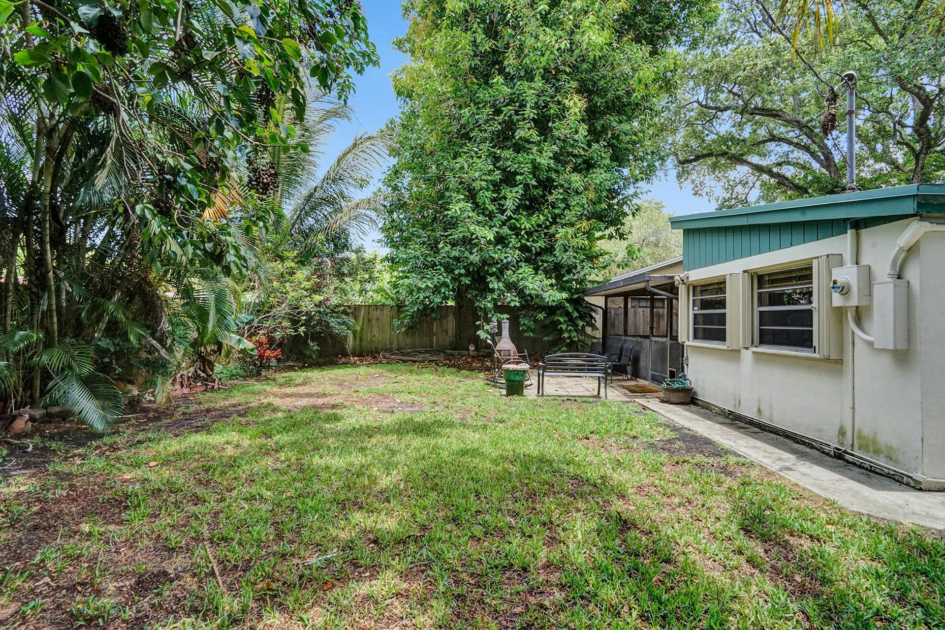 5737 Freedom Street Hollywood, FL 33021 - Photo 49 of 64 DSC04665