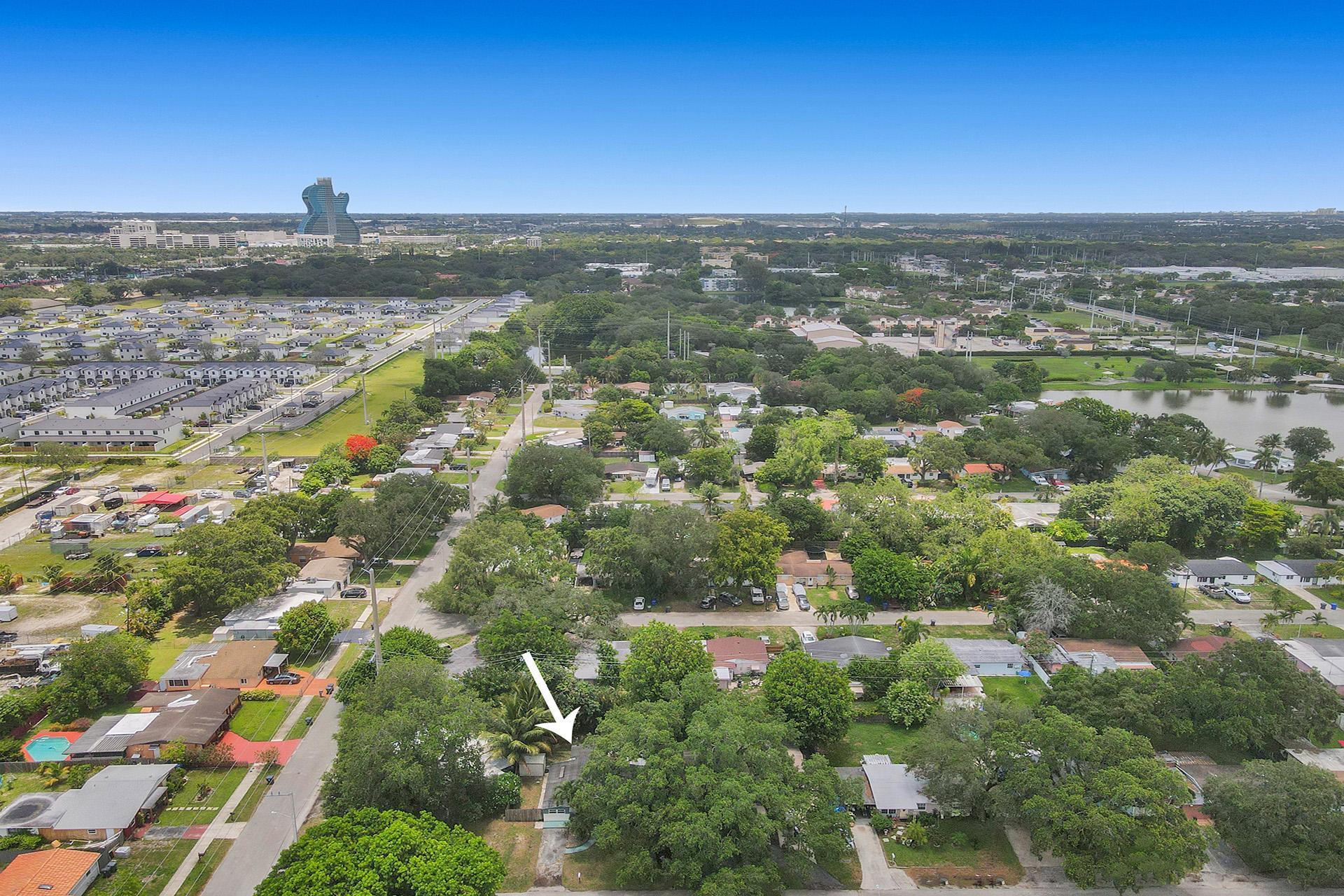 5737 Freedom Street Hollywood, FL 33021 - Photo 60 of 64 DJI_0038