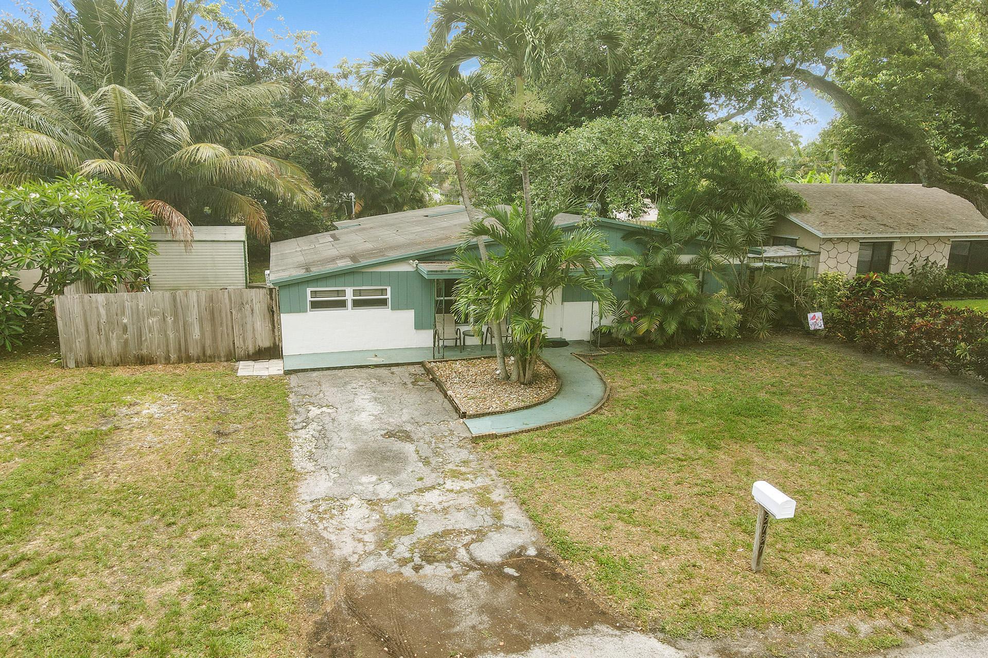 5737 Freedom Street Hollywood, FL 33021 - Photo 9 of 64 DJI_0036