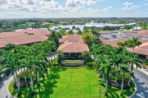 $1,100,000 | 108 Eagleton Lane, Palm Beach Gardens, FL 33418