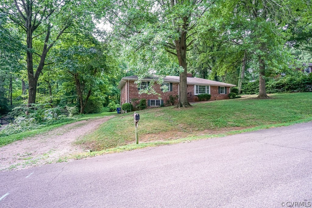 8531 Trabue Road North Chesterfield, VA 23235 - Photo 4 of 42 Gallery Image 4