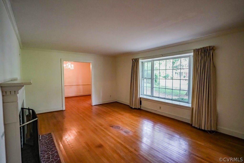 8531 Trabue Road North Chesterfield, VA 23235 - Photo 8 of 42 Bay window looks out over lush Oxford in Bon Air