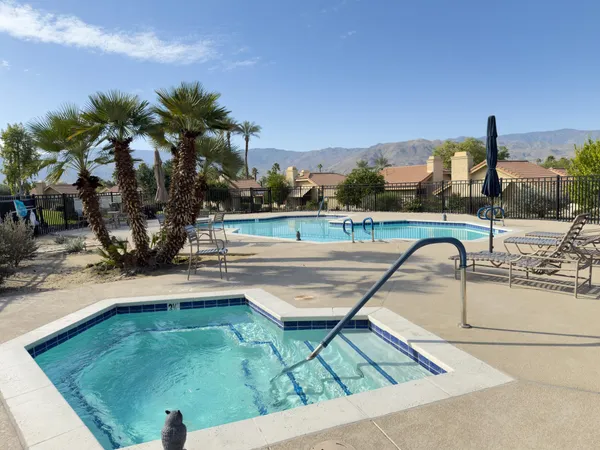 $495,000 | 144 Verde Way, Palm Desert, CA 92260
