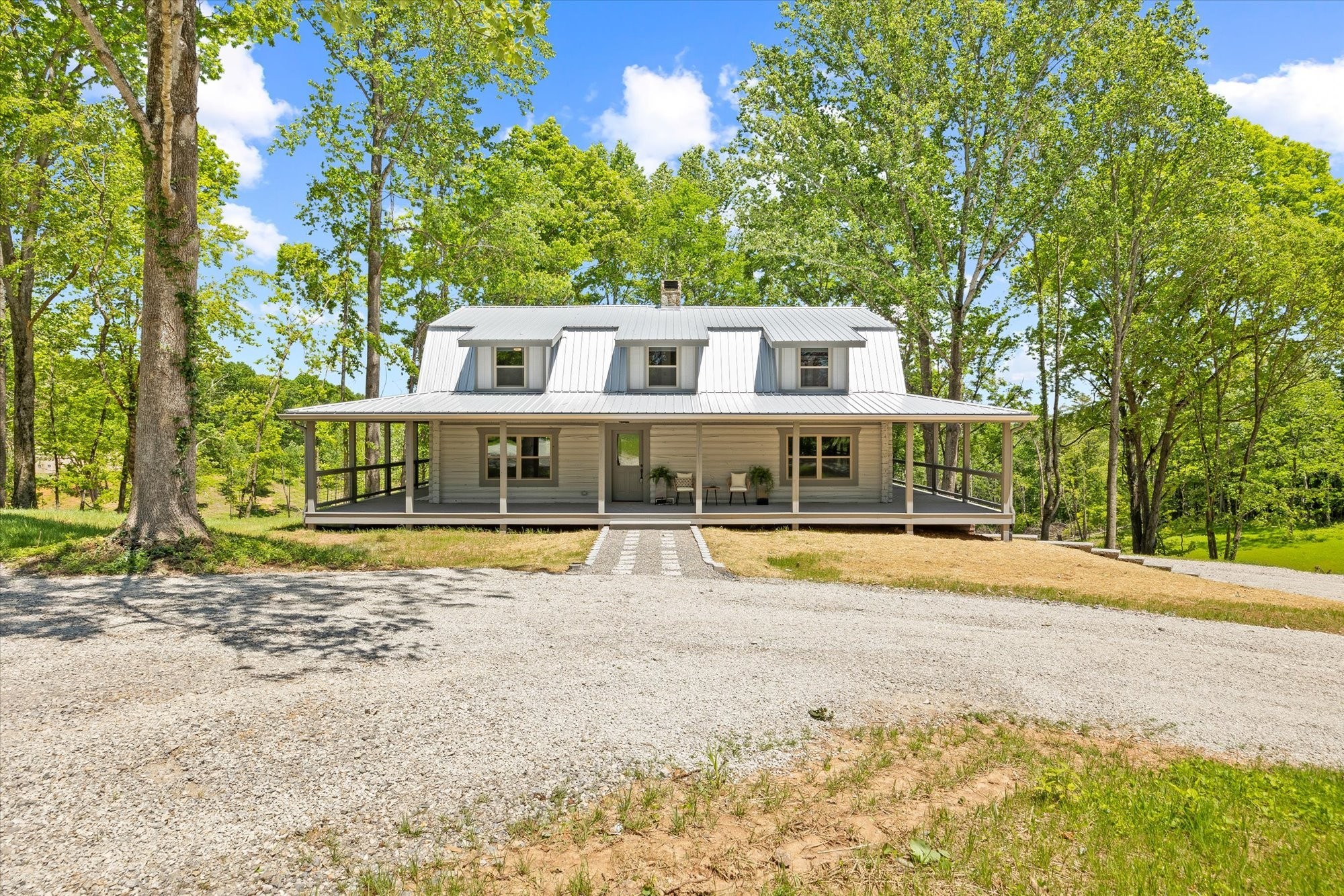 4221 New Hope Road Celina, TN 38551 - Photo 3 of 52 a view of a house with pool and sitting area