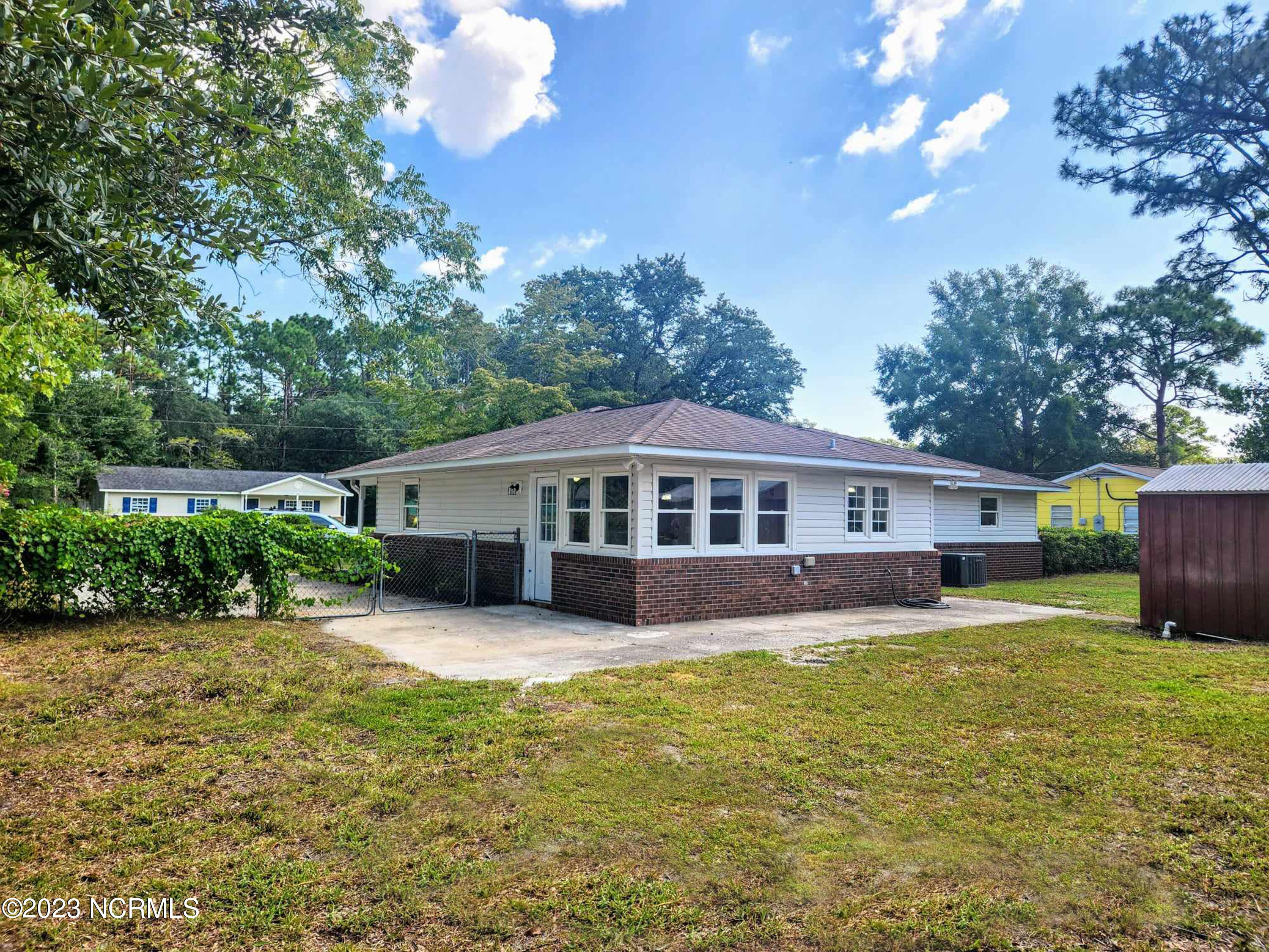 233 Lancaster Road Wilmington, NC 28409 - Photo 25 of 28 Back