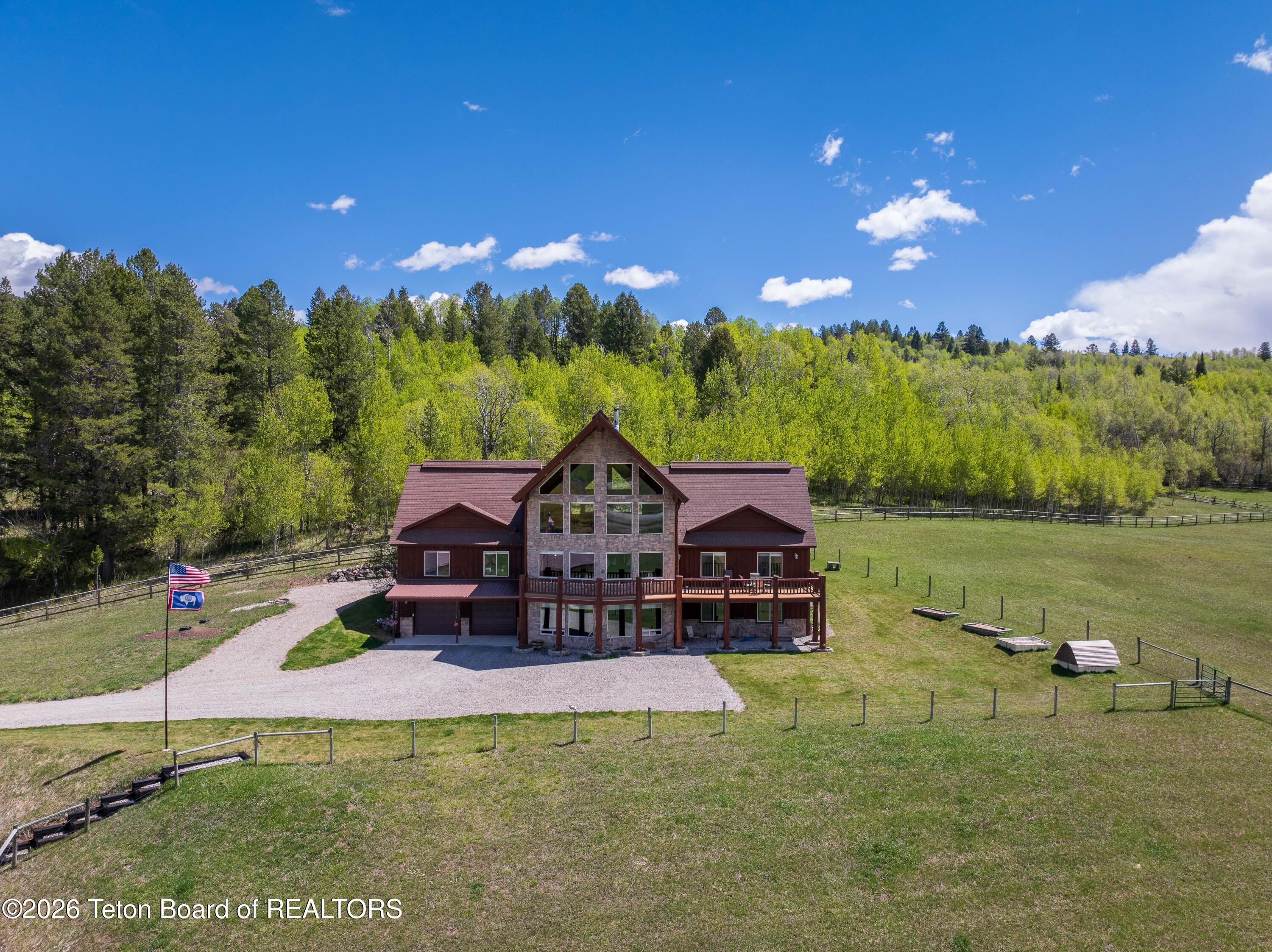 49 Dell Creek Road Alpine, WY 83128 - Photo 4 of 68 49 S Dell Creek_0031_D