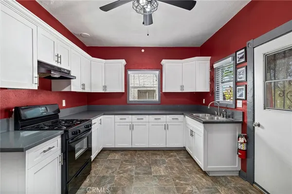 $889,000 | 35 East Montana Street, Pasadena, CA 91103