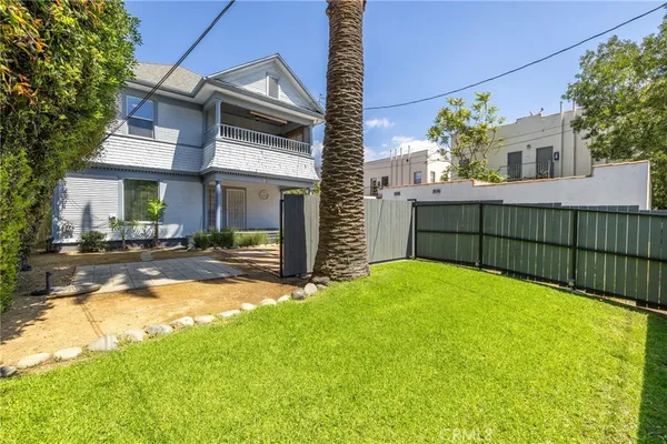 $889,000 | 35 East Montana Street, Pasadena, CA 91103