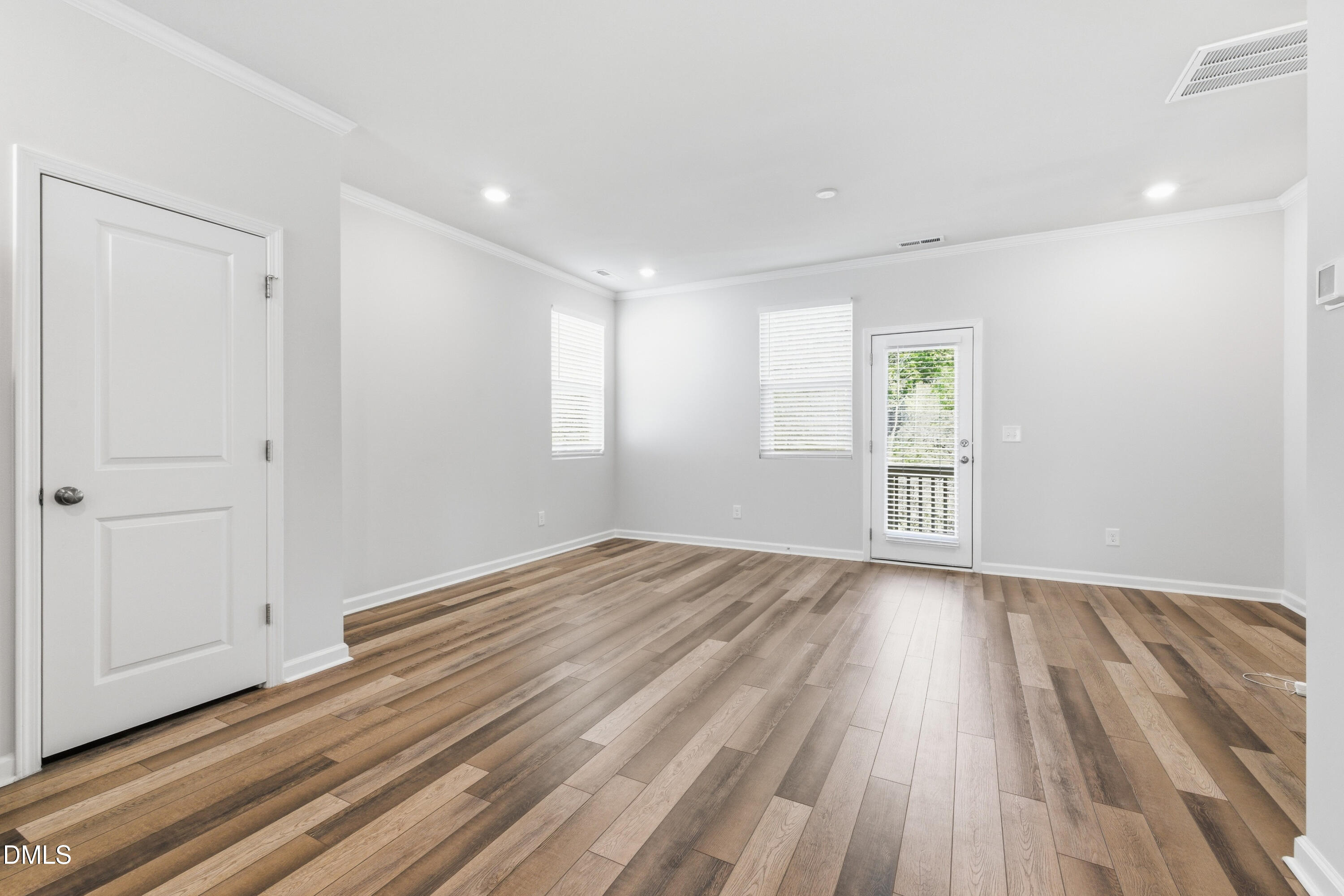 2530 Laurel Valley Way Raleigh, NC 27604 - Photo 16 of 26 16-print-DX3A0389