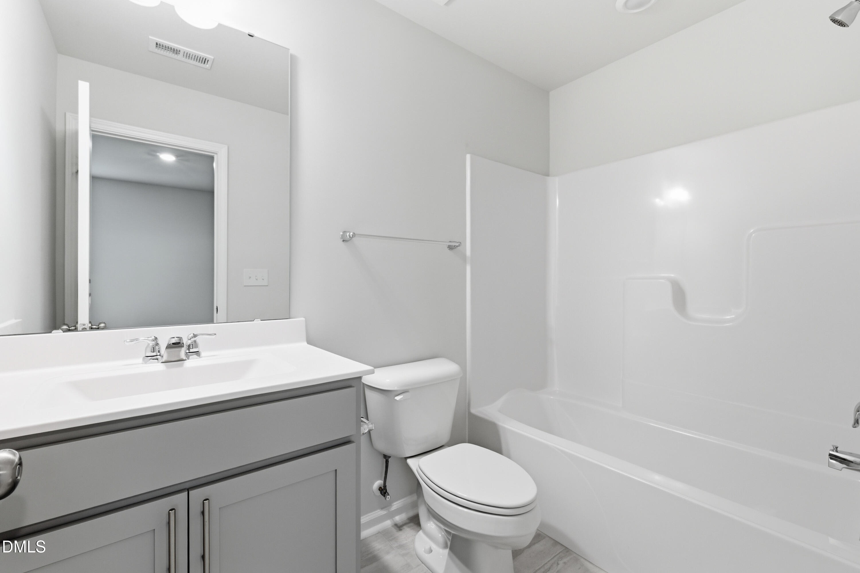 2530 Laurel Valley Way Raleigh, NC 27604 - Photo 25 of 26 25-print-DX3A0449