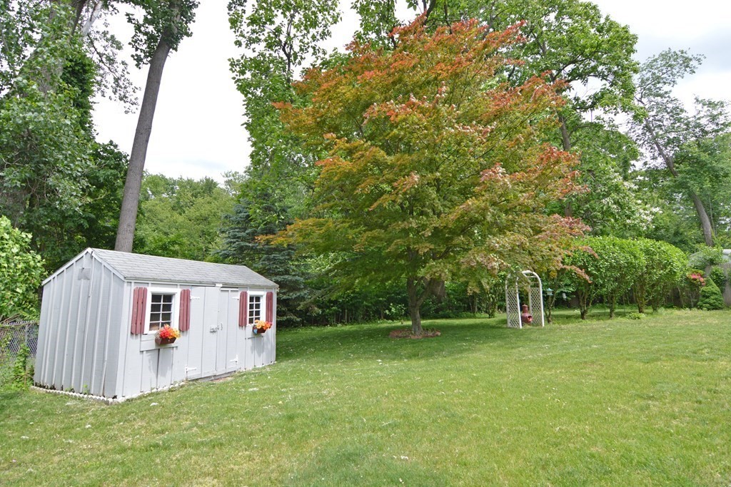 35 Hudson Street Springfield, MA 01118 - Photo 23 of 26 Gallery Image 23
