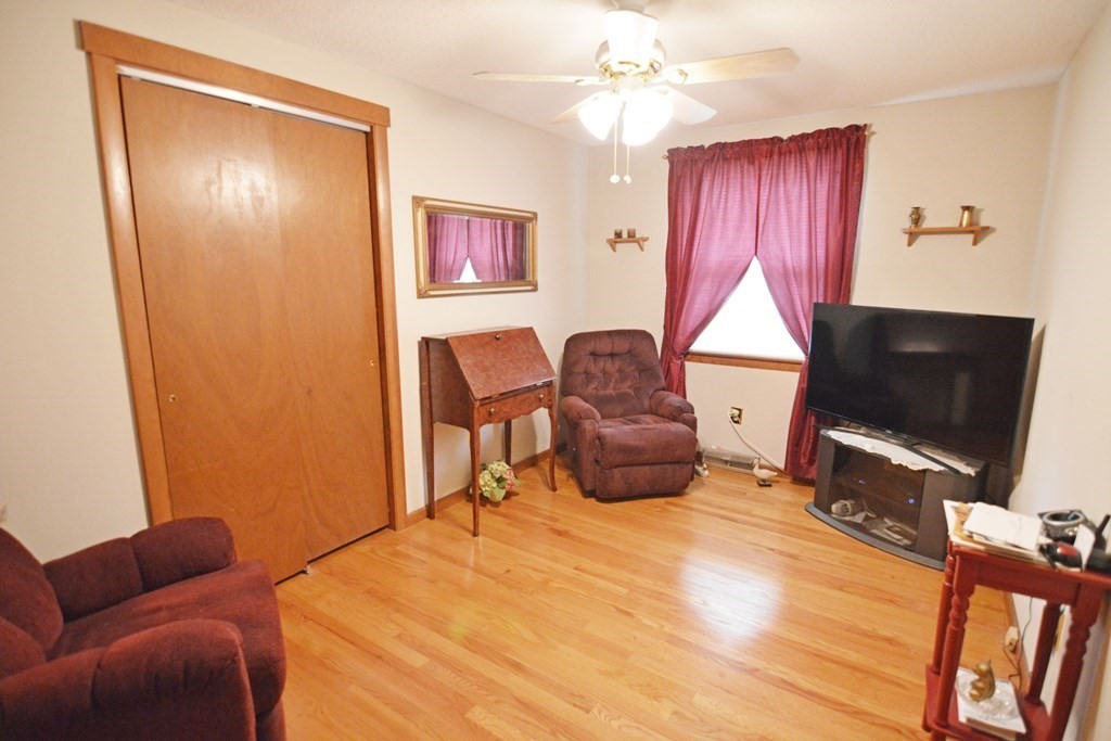 35 Hudson Street Springfield, MA 01118 - Photo 10 of 26 Gallery Image 10