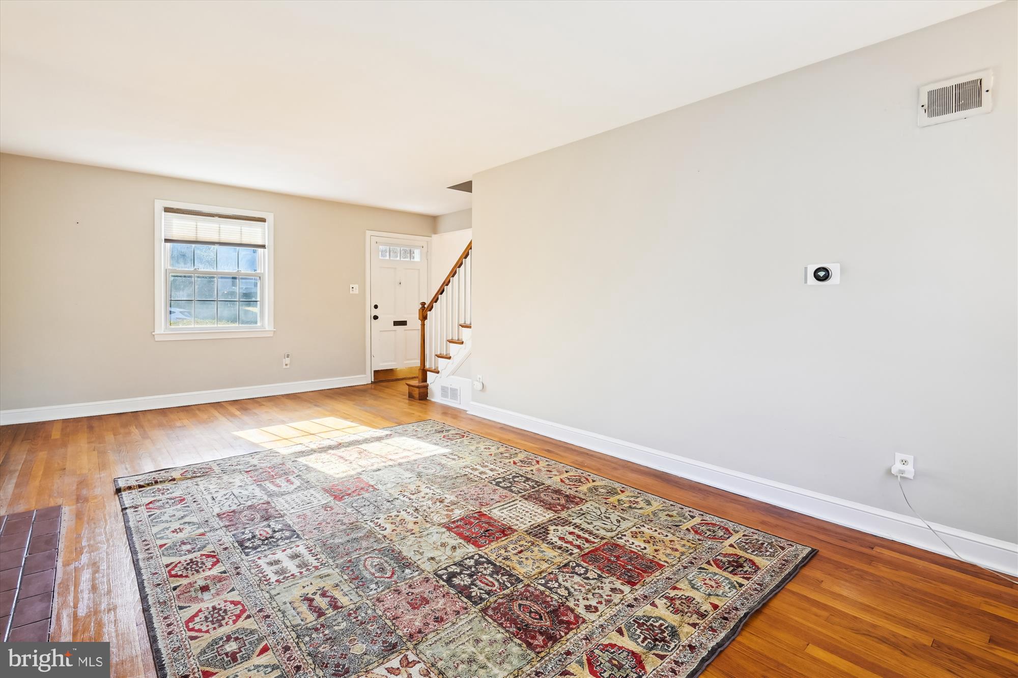 4513 Saul Road Kensington, MD 20895 - Photo 3 of 28 Large Living Room